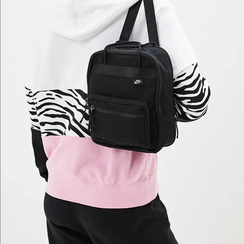 Nike mini back pack